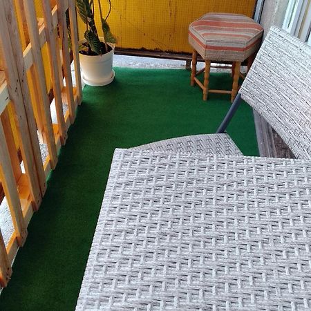 Gesztenyes Apartman Мішкольц Екстер'єр фото