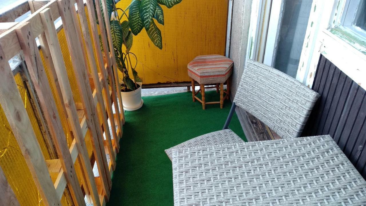 Gesztenyes Apartman Мішкольц Екстер'єр фото