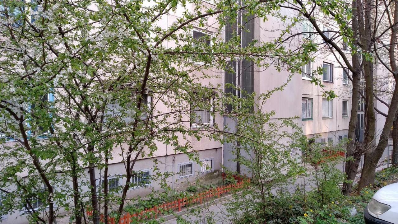 Gesztenyes Apartman Мішкольц Екстер'єр фото